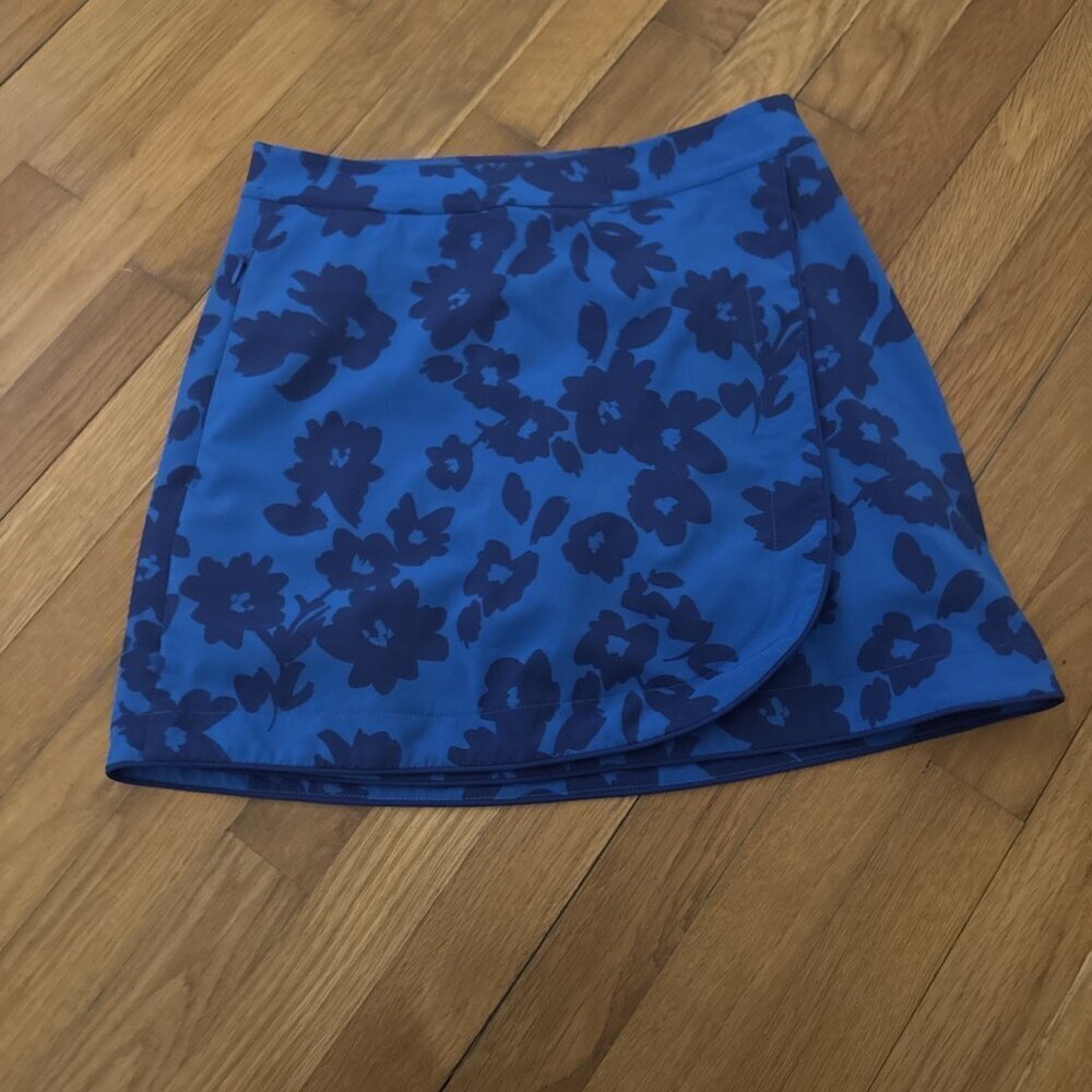 G/Fore G4 Women's Golf Skort Tonal Floral Wrap Print Surf Blue Size 2
